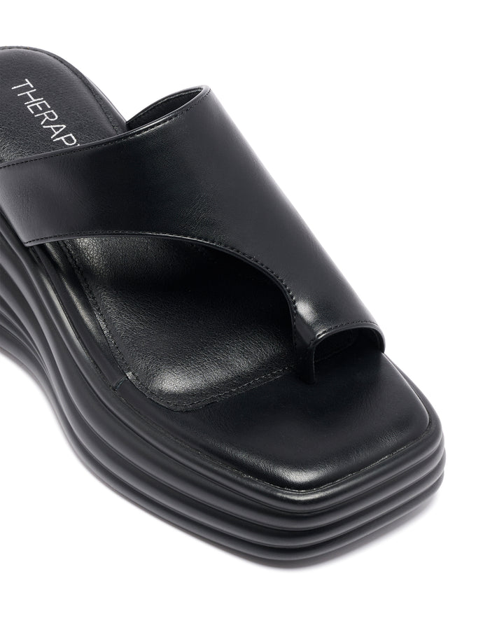 Finale Wedge Sandal Black