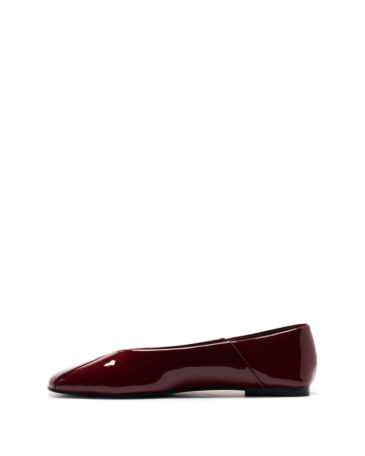 Gaia Ballet Flat Bordeaux Patent