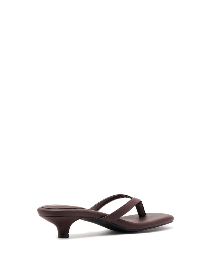 Heatwave Thong Heel Chocolate
