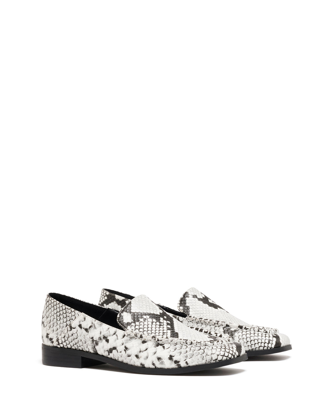 Nova Loafer Black/White Snake