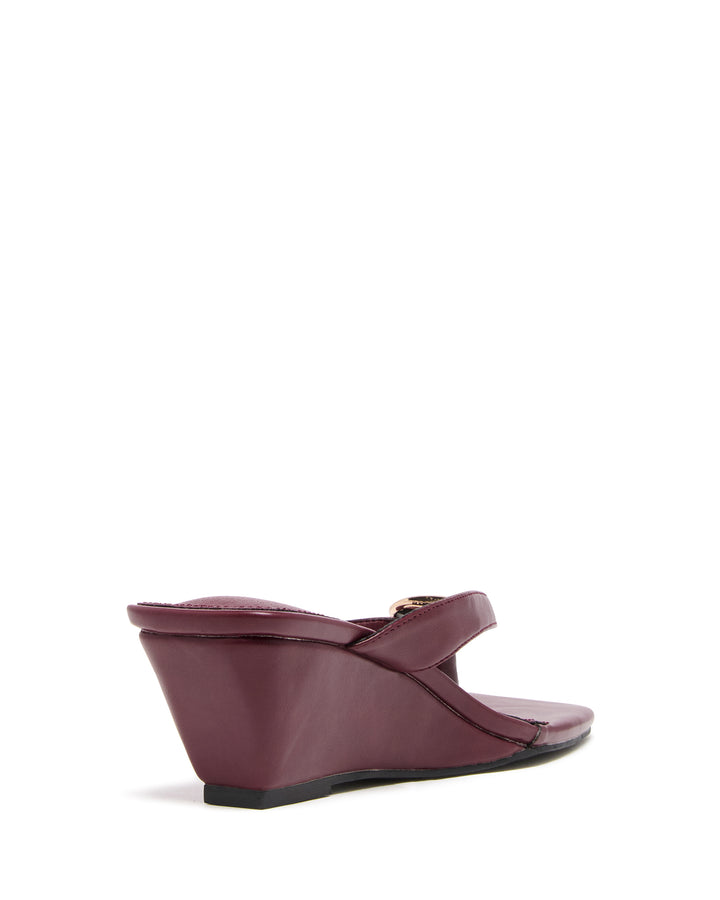 Slant Wedge Bordeaux