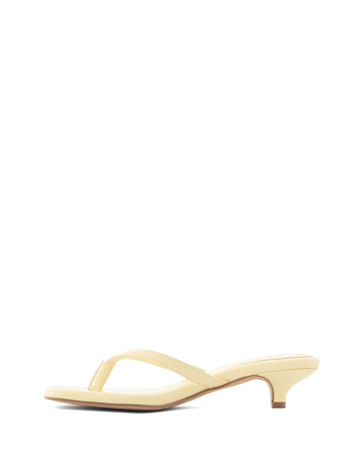 Heatwave Thong Heel Butter Crinkled Patent