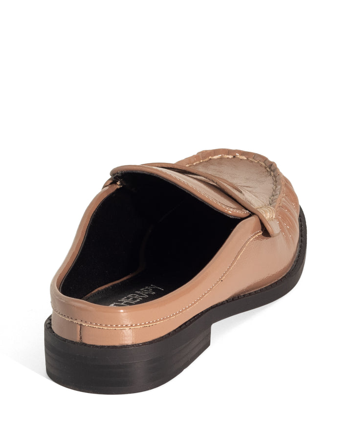 Atticus Loafer Mule Mocha Crinkled Patent