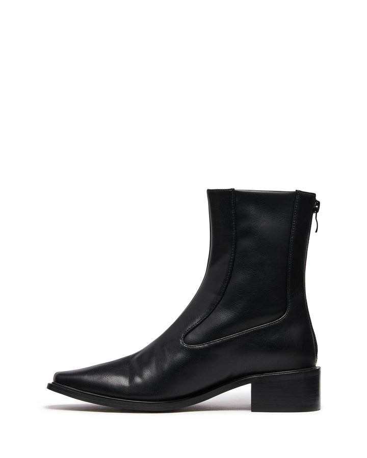Barn Ankle Boot Black