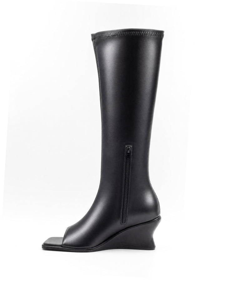 Hint Wedge Boot Black