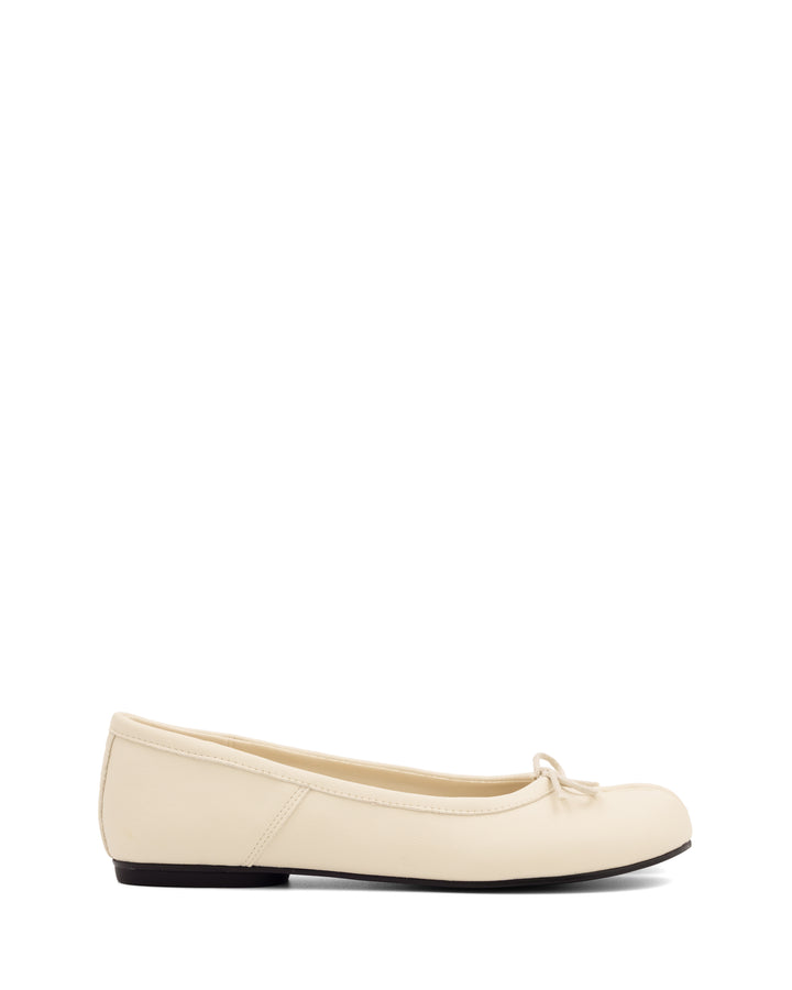 Hoshi Ballet Flat Ivory *PRE ORDER DUE FOR DISPATCH 15-30 JUNE*