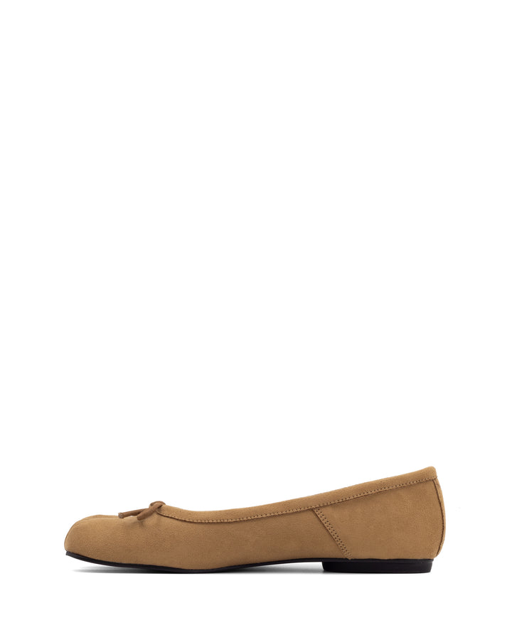 Hoshi Ballet Flat Wheat Faux Suede *PRE ORDER DUE FOR DISPATCH 15-30 JUNE*