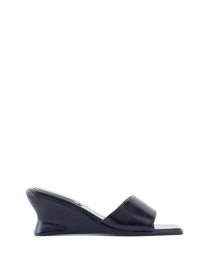 Lafayette Wedge Black Crinkled Patent