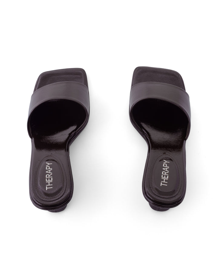 Lafayette Wedge Port Crinkled Patent