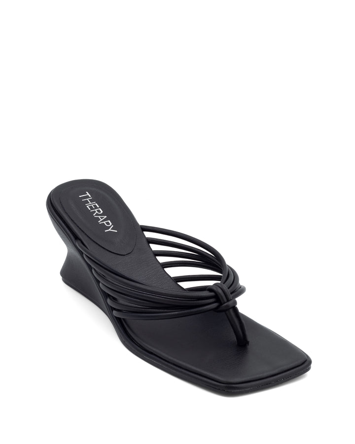 Leven Wedge Black
