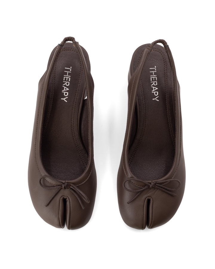 Mochi Tabi Slingback Heel Chocolate *PRE ORDER DUE FOR DISPATCH 15-30 JUNE*