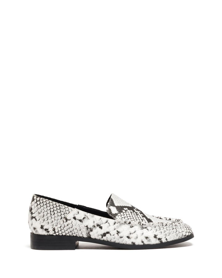 Nova Loafer Black/White Snake