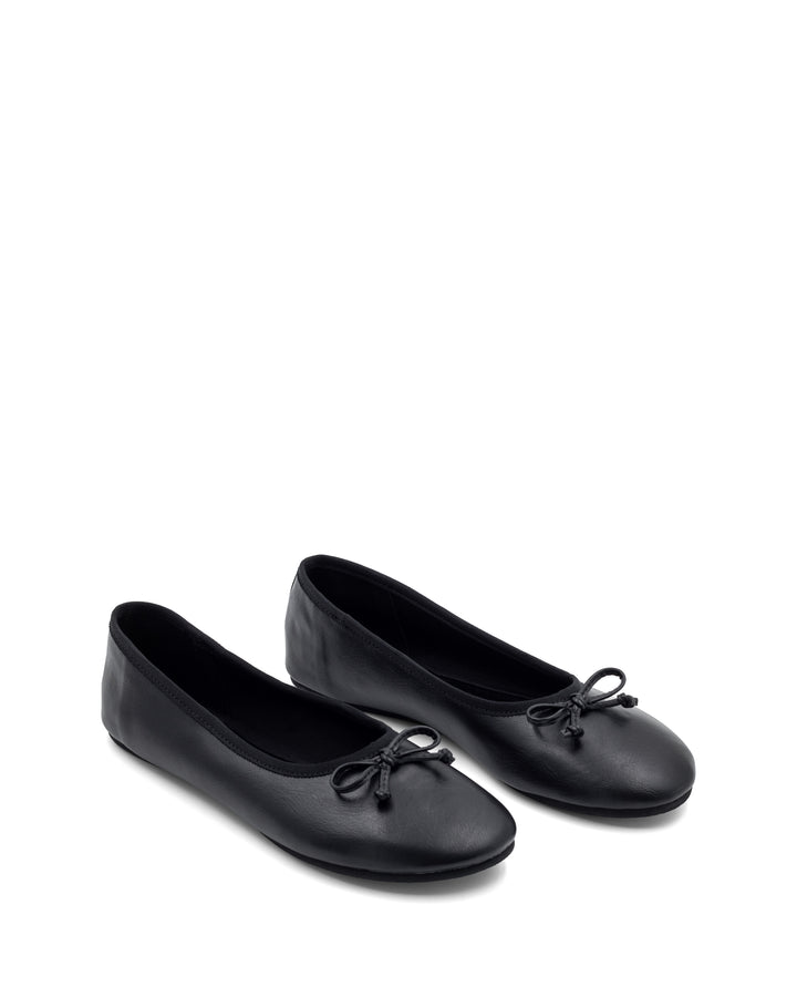 Oracle Ballet Flat Black