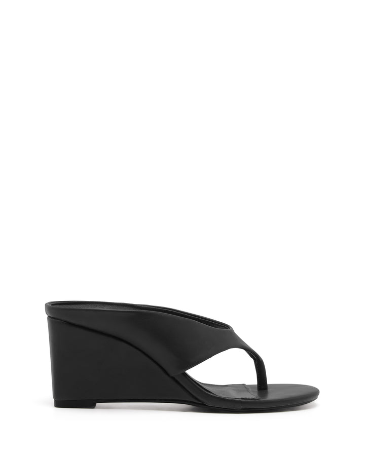 Sera Wedge Thong Black