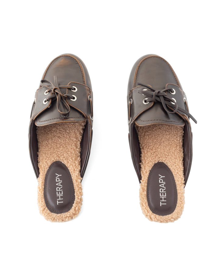 Shuttle Flat Chocolate Burnished