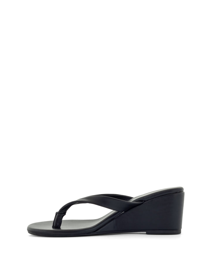 Solene Wedge Thong Black