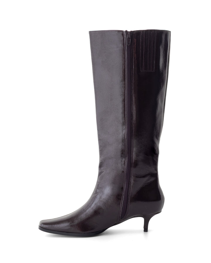 Spicy Tall Boot Port Crinkled Patent