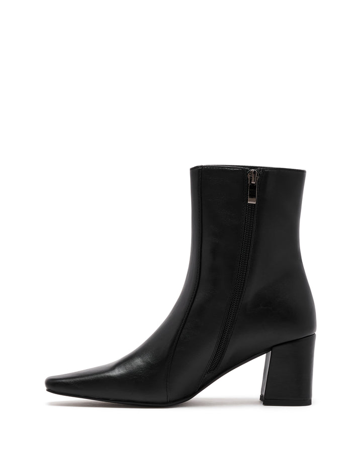 Sway Ankle Boot Black