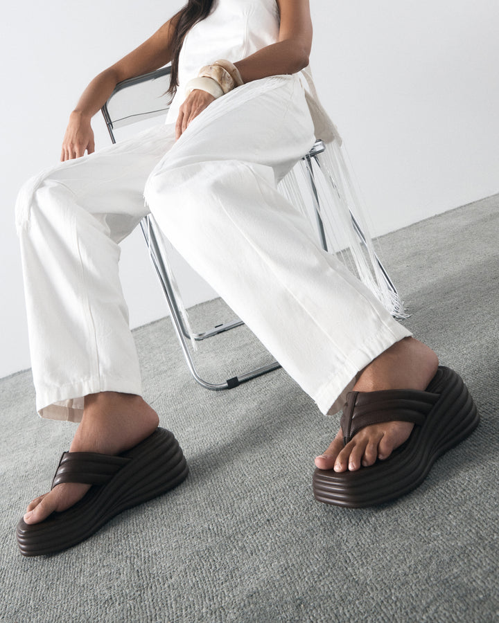 Flames Thong Sandal Chocolate