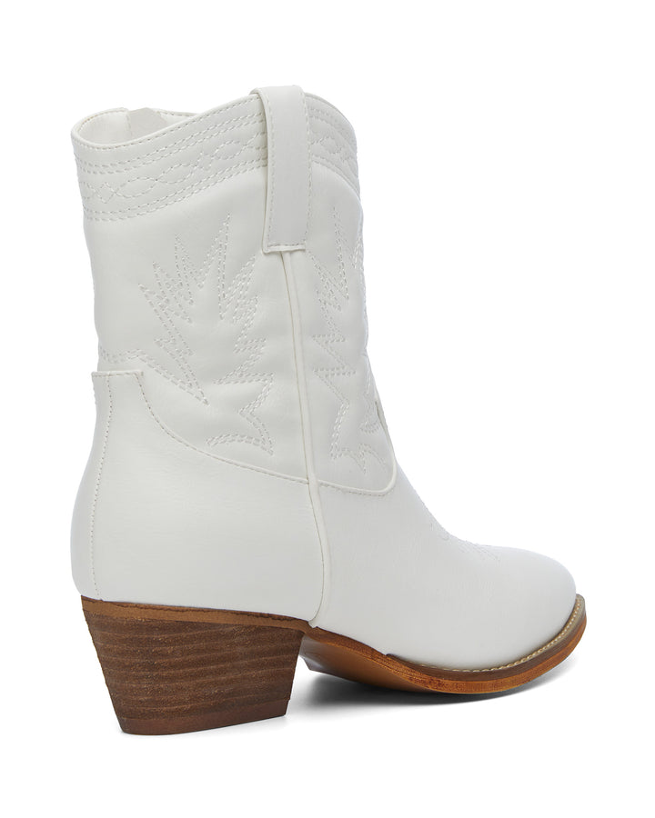 Therapy Shoes Wilder White | Women's Boots | Western | Cowboy | Short